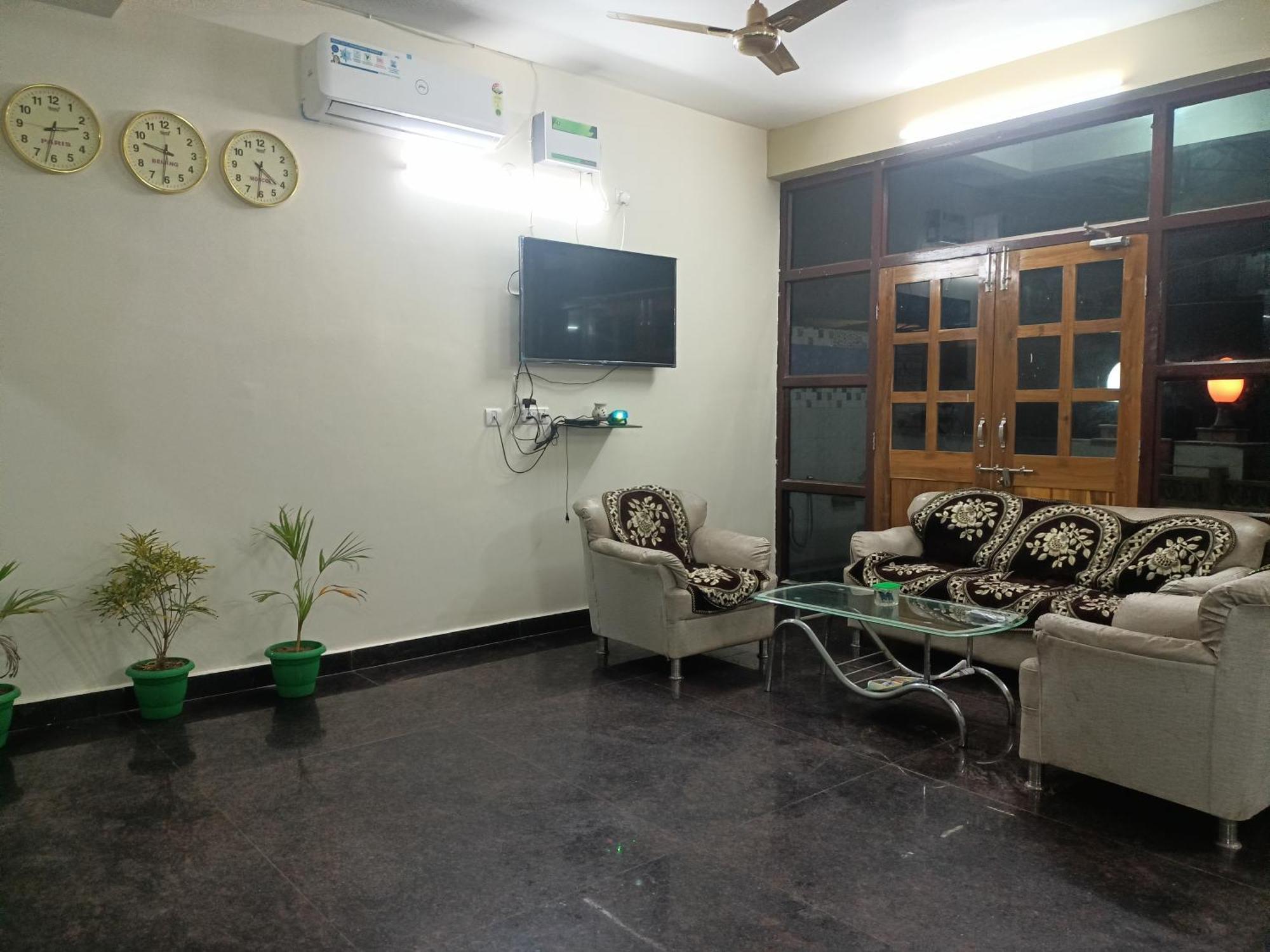Bay Inn Puri Bagian luar foto