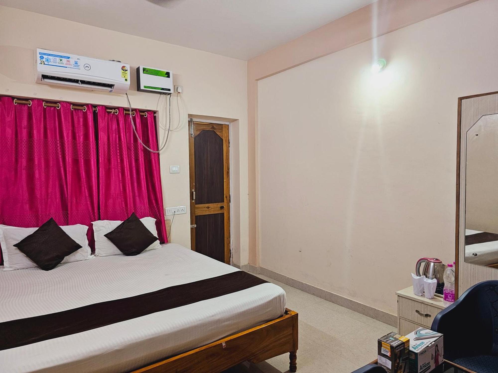 Bay Inn Puri Bagian luar foto
